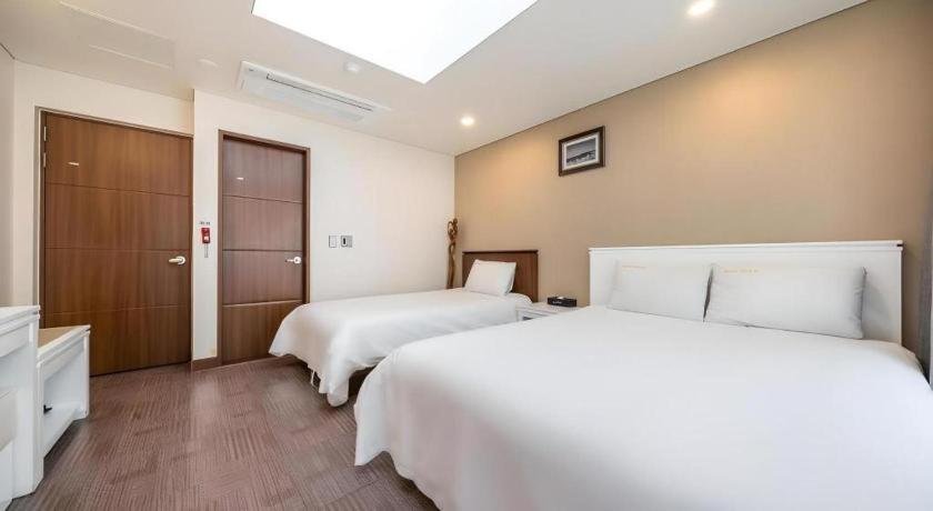 Sea View Hotel Jeju Dış mekan fotoğraf
