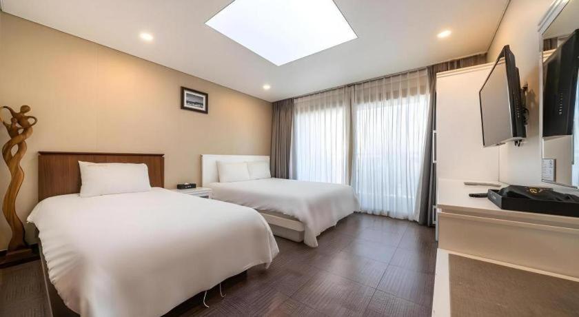 Sea View Hotel Jeju Dış mekan fotoğraf