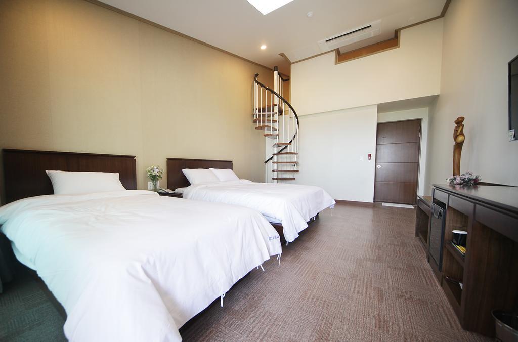 Sea View Hotel Jeju Oda fotoğraf