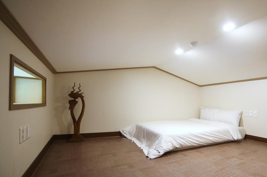 Sea View Hotel Jeju Oda fotoğraf