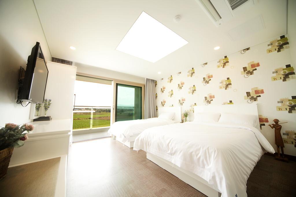 Sea View Hotel Jeju Oda fotoğraf